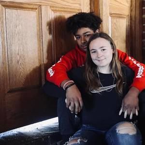 Meet your Posher, Alexia